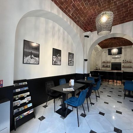 Hotel Continental Bastia  Buitenkant foto